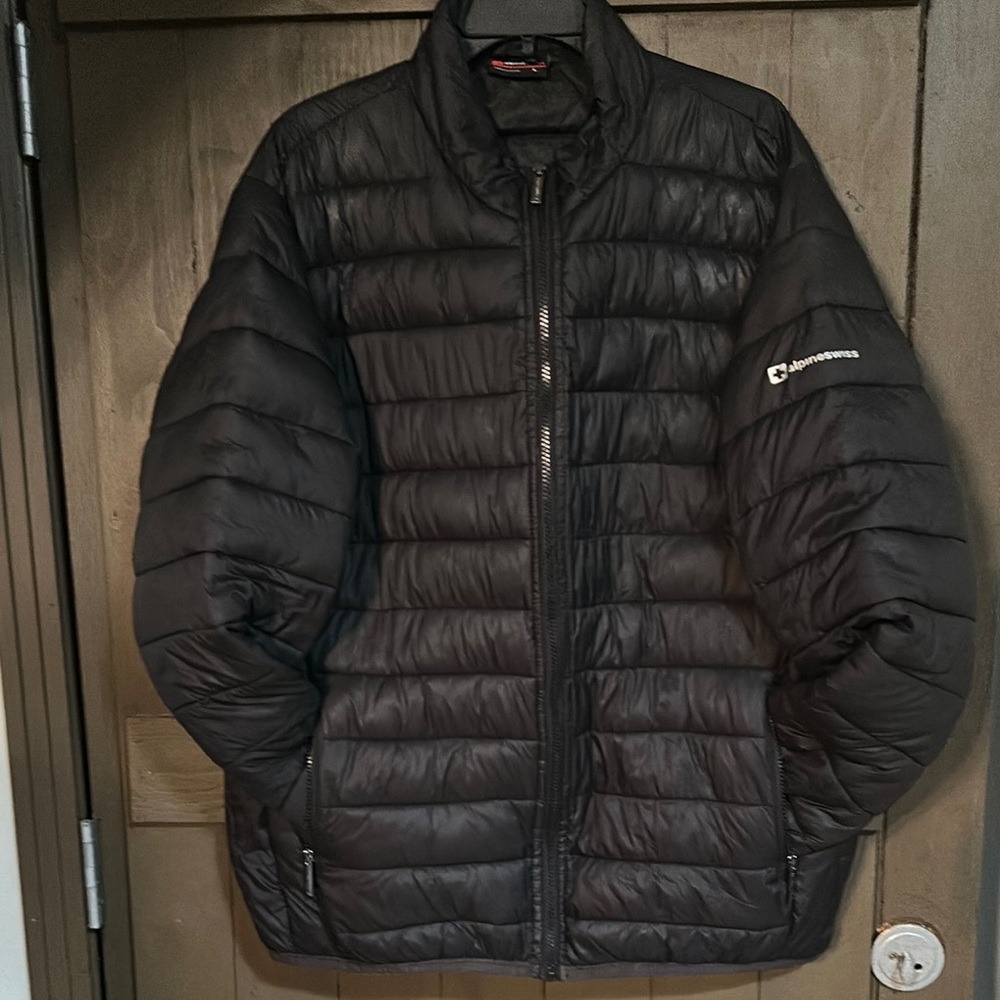 Alpine Swiss Black Puffer packable, layering Jacket for Men,